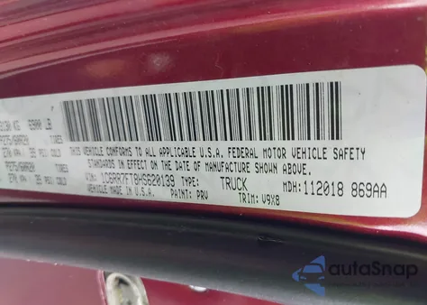 2017 Ram 1500 Express 4X4 6'4 Box из США, поврежденный, VIN 1C6RR7FT8HS620139